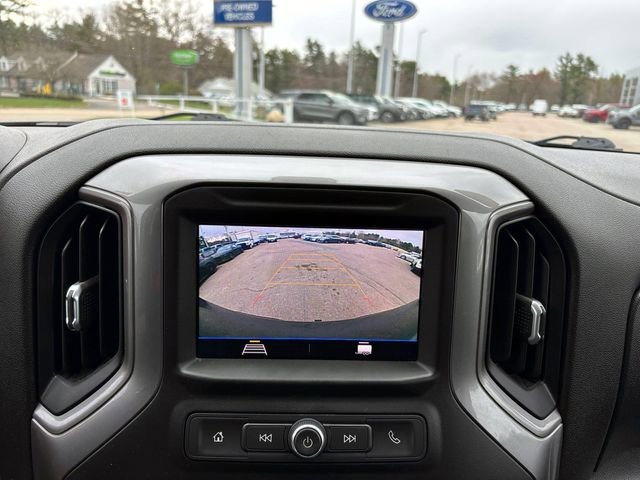 Used 2020 Chevrolet Silverado 1500 Custom w/ Custom Value Package image 17