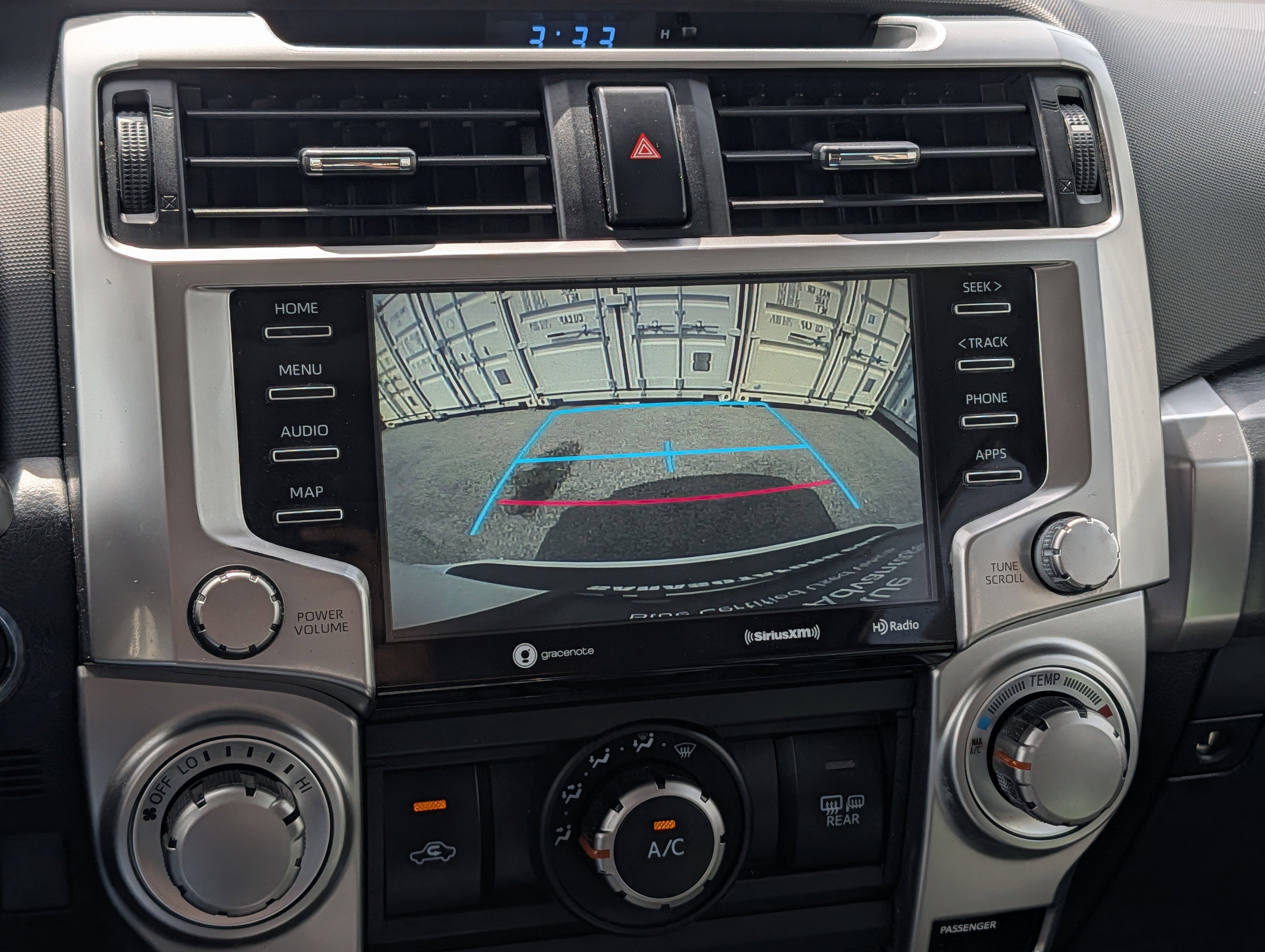 Used 2022 Toyota 4Runner SR5 Premium w/ Moonroof Package AWD/4WD image 30