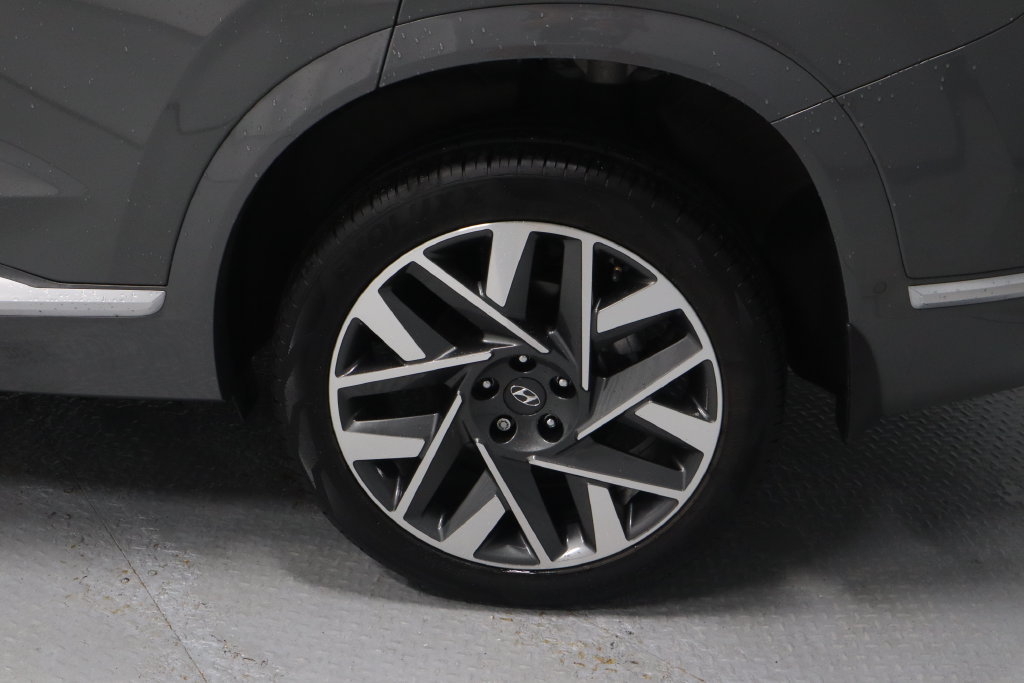 Used 2023 Hyundai Santa Fe Calligraphy AWD/4WD image 10