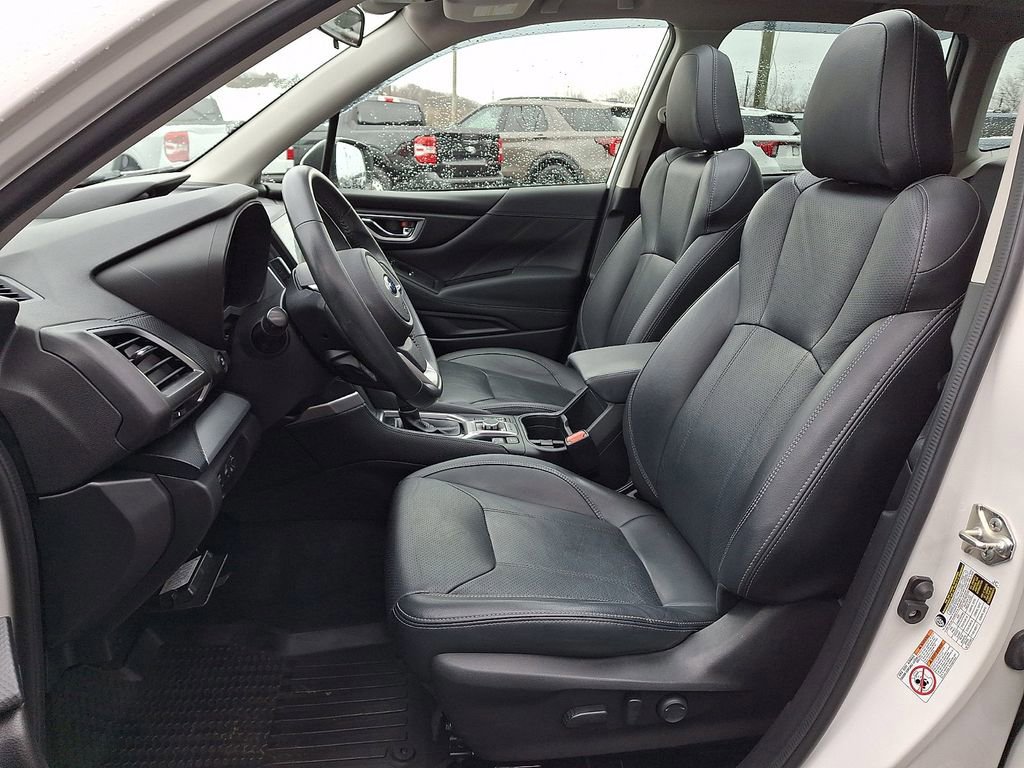 Used 2020 Subaru Forester Limited image 14