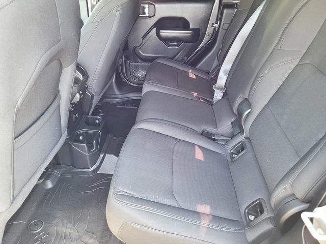 Used 2021 Jeep Gladiator Willys image 12