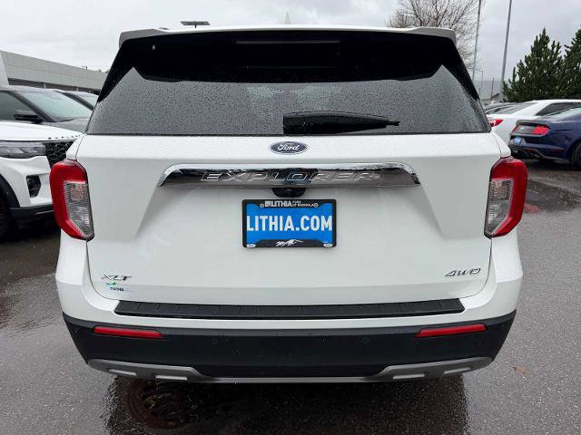 Certified 2024 Ford Explorer XLT w/ Equipment Group 202A AWD/4WD image 8