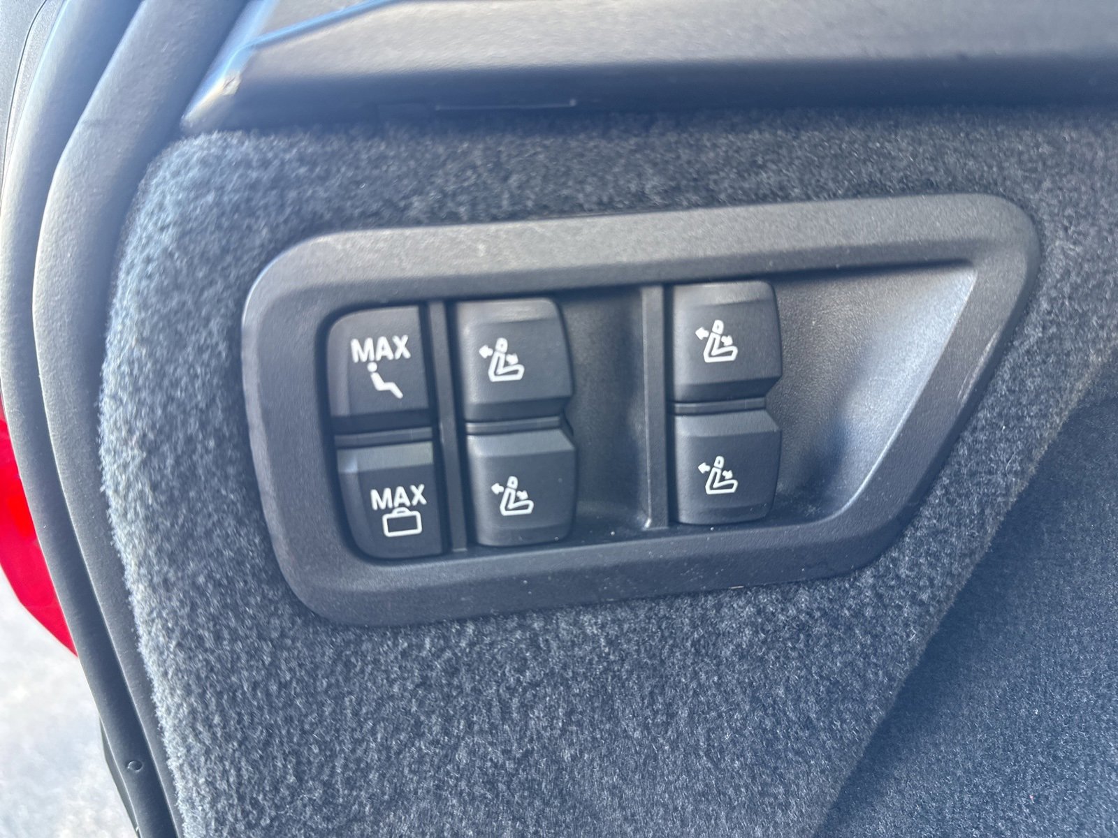 Used 2021 BMW X7 xDrive40i w/ Parking Assistance Package image 23