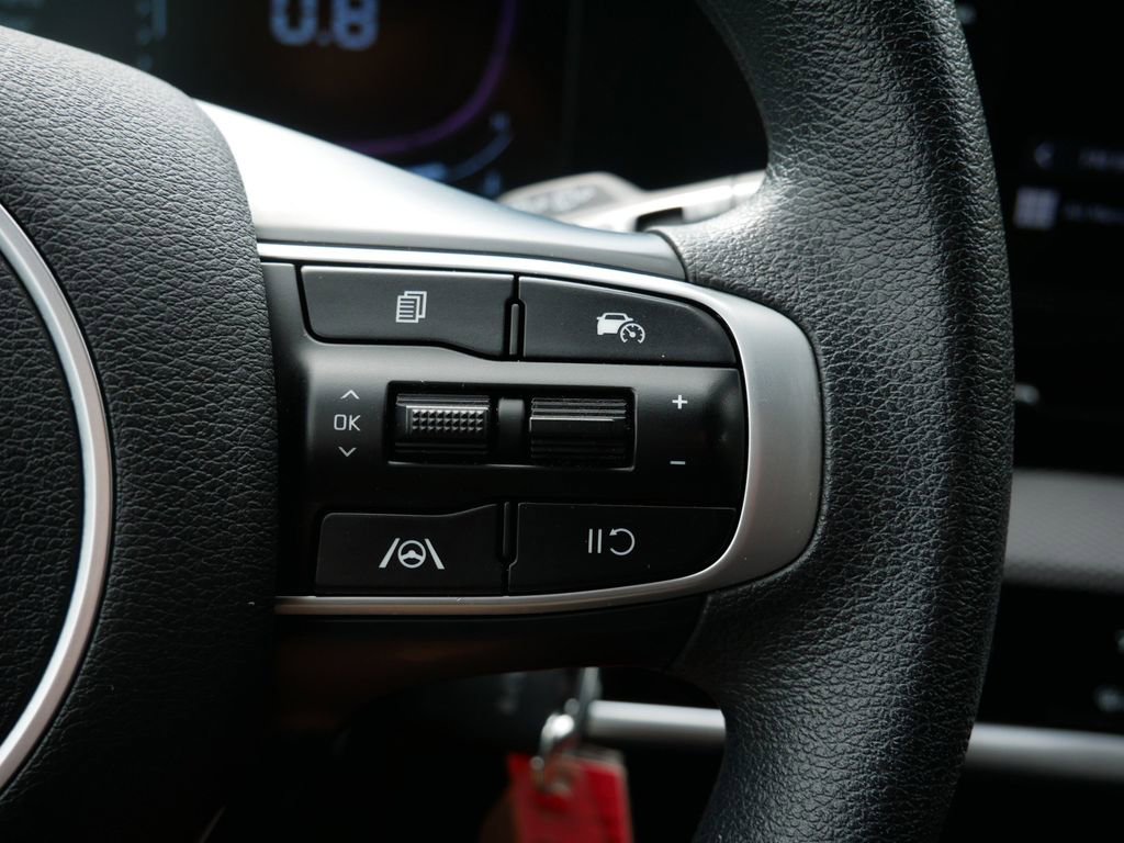 Used 2023 Kia Sportage LX AWD/4WD image 18