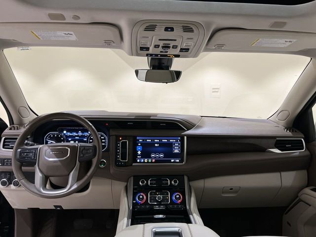 Used 2021 GMC Yukon Denali w/ Denali Premium Package AWD/4WD image 20