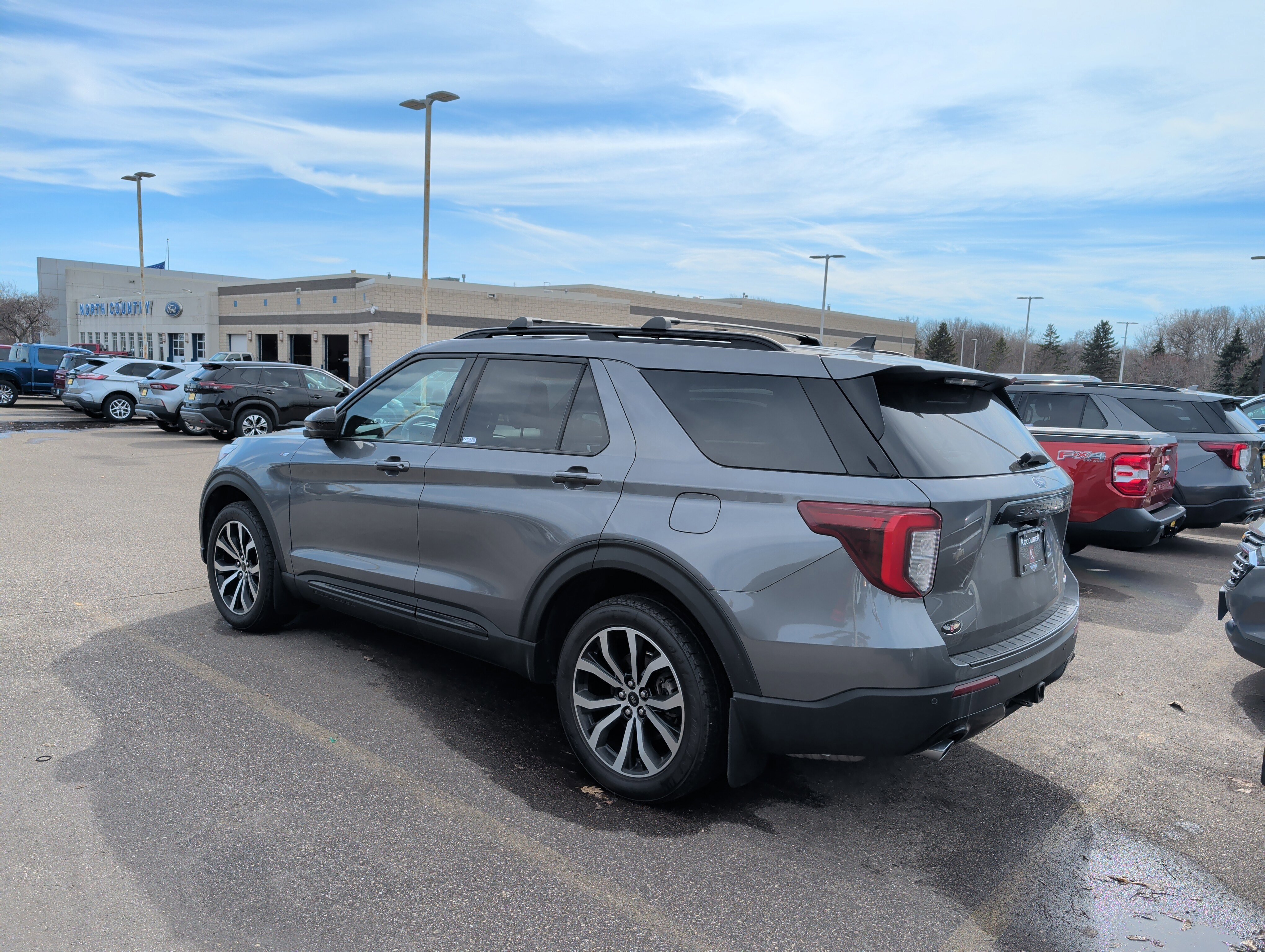 Certified 2022 Ford Explorer ST-Line w/ Class IV Trailer Tow Package video 2