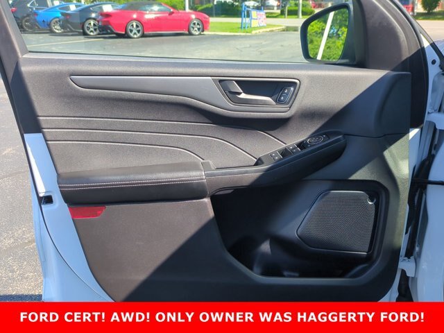 Certified 2023 Ford Escape Active AWD/4WD image 12