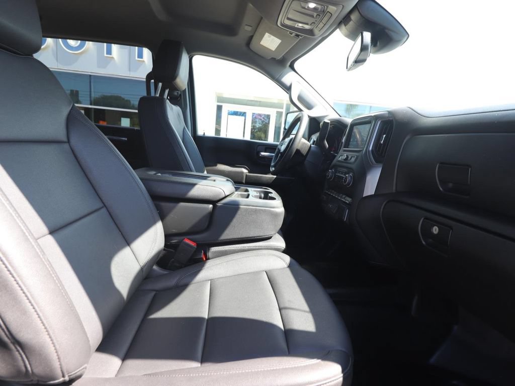 Used 2024 Chevrolet Silverado 2500 W/T w/ WT Convenience Package RWD image 13