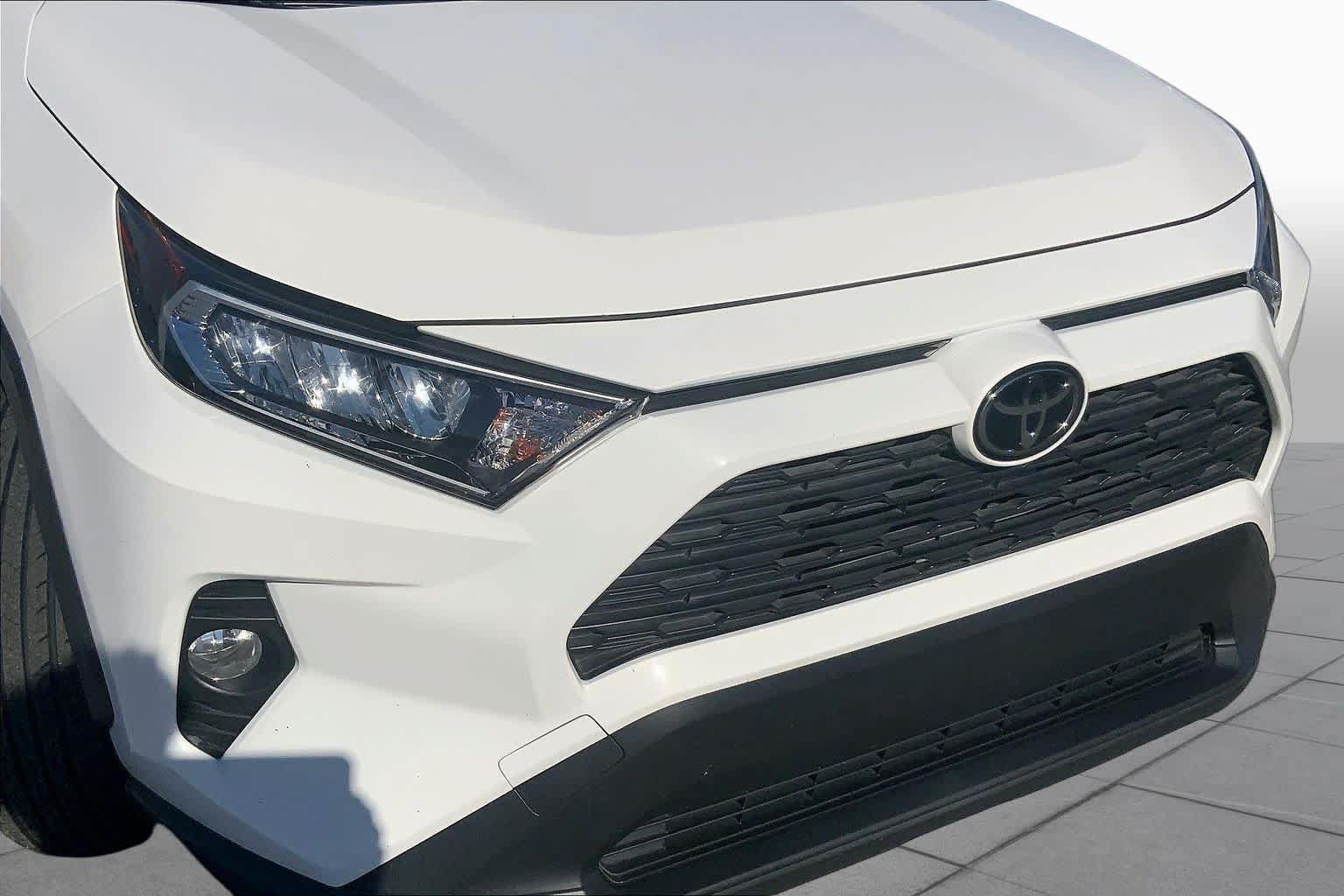 Used 2021 Toyota RAV4 XLE w/ Convenience Package AWD/4WD image 30