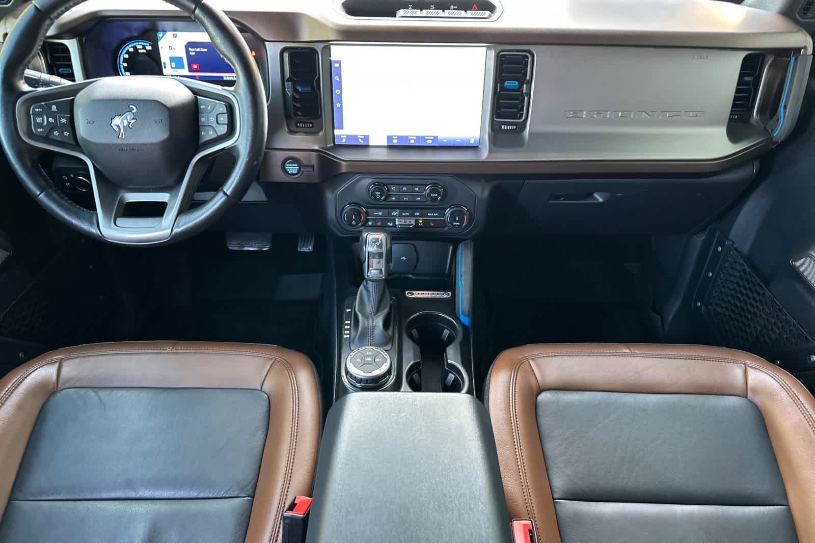 Certified 2022 Ford Bronco Outer Banks AWD/4WD image 3