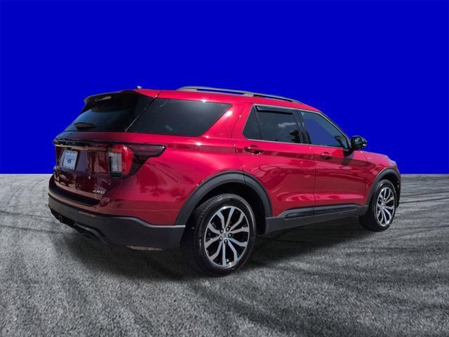 Certified 2025 Ford Explorer ST-Line AWD/4WD image 4