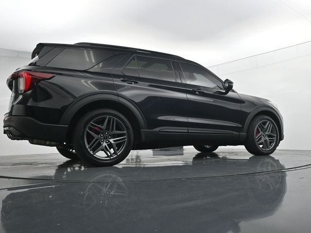 Certified 2025 Ford Explorer ST AWD/4WD image 40
