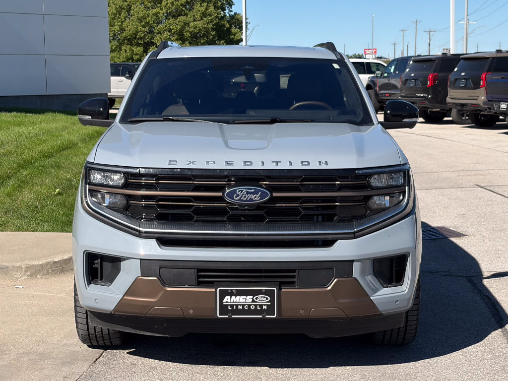 Certified 2025 Ford Expedition King Ranch AWD/4WD image 8