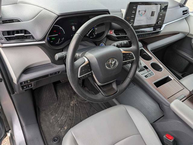 Used 2022 Toyota Sienna XLE AWD/4WD video 2