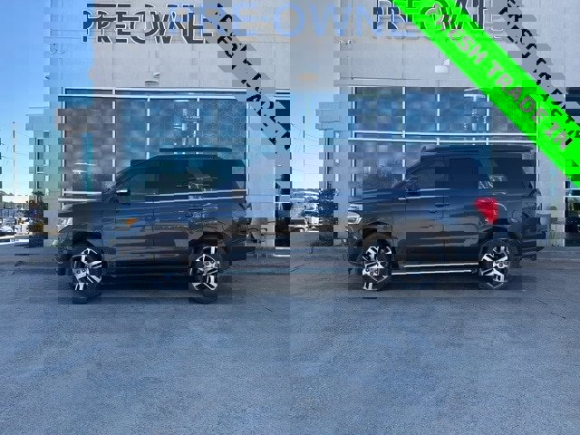 Certified 2022 Ford Expedition XLT image 2