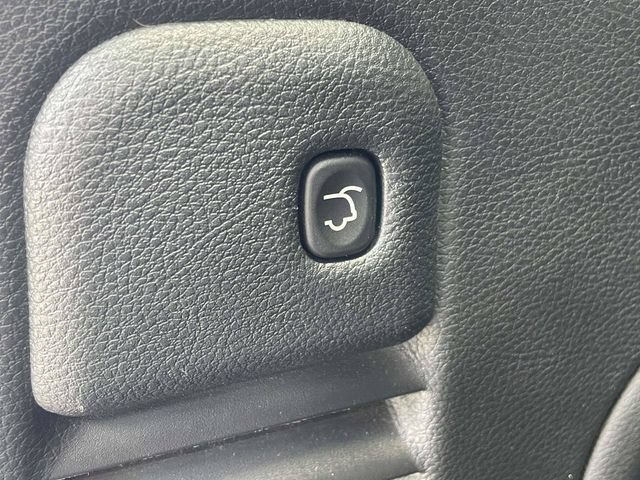 Used 2022 Jeep Grand Cherokee Limited AWD/4WD image 27