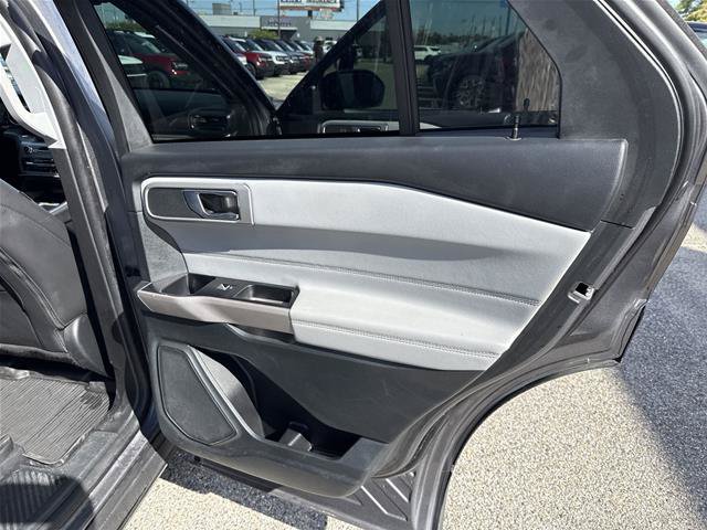 Certified 2023 Ford Explorer XLT w/ Equipment Group 202A RWD image 24