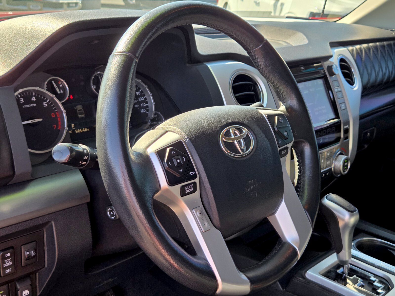 Used 2017 Toyota Tundra Platinum AWD/4WD image 19