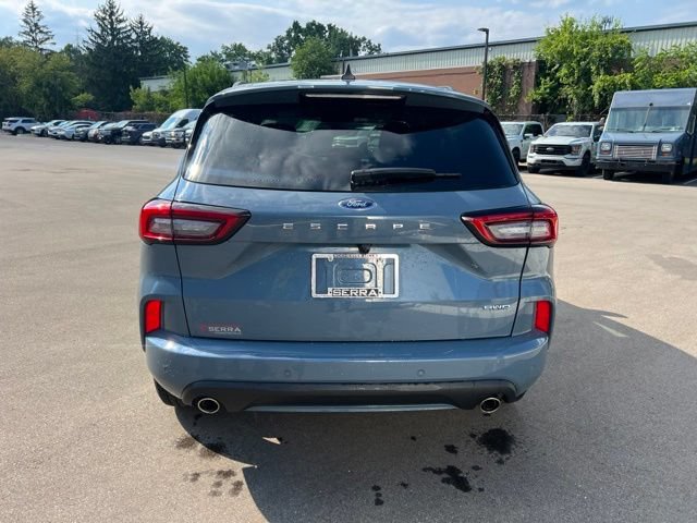 Certified 2024 Ford Escape ST-Line Select w/ Tech Pack #2 AWD/4WD image 6