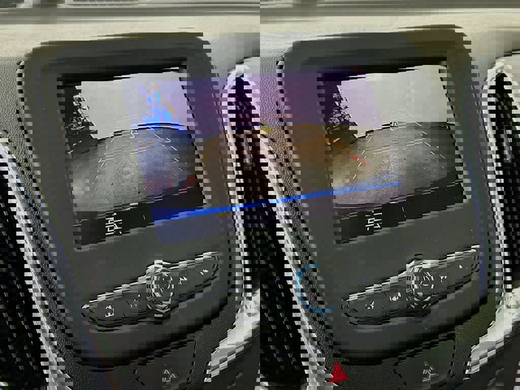 Used 2020 Chevrolet Equinox LT w/ LPO, Floor Liner Package image 28