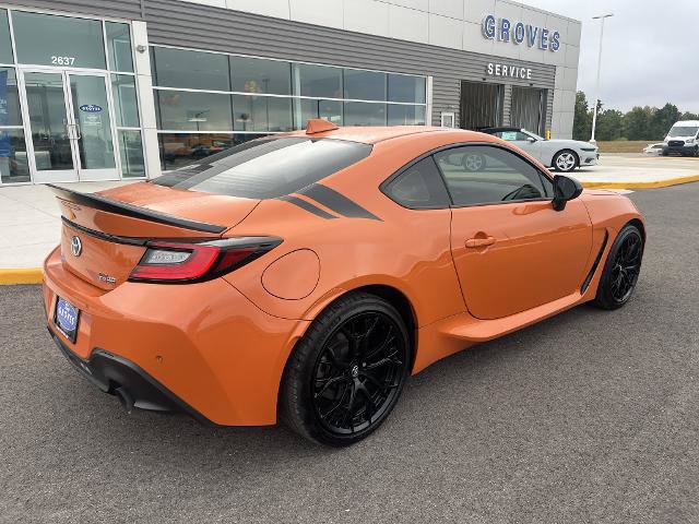Used 2023 Toyota GR86 10th Anniversary SE RWD image 5