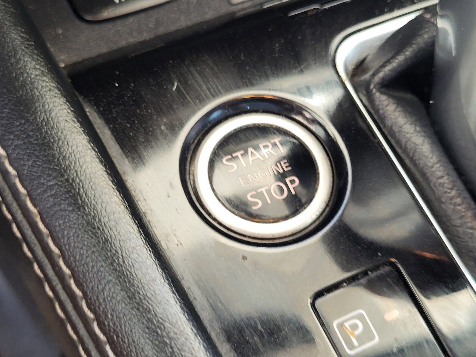 Used 2023 Nissan Kicks SR w/ SR Premium Package image 24