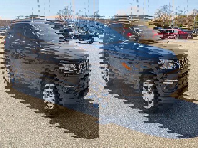 Used 2019 Jeep Compass Latitude w/ Cold Weather Group