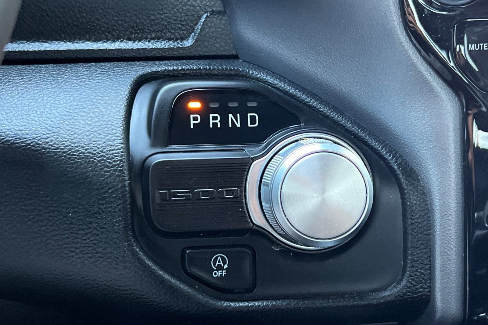 Used 2023 RAM 1500 Laramie RWD image 22