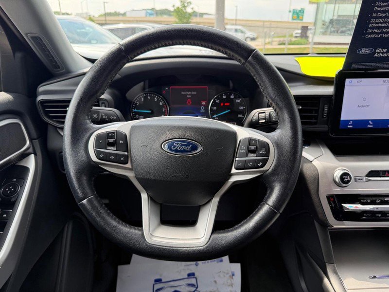 Certified 2022 Ford Explorer XLT image 14