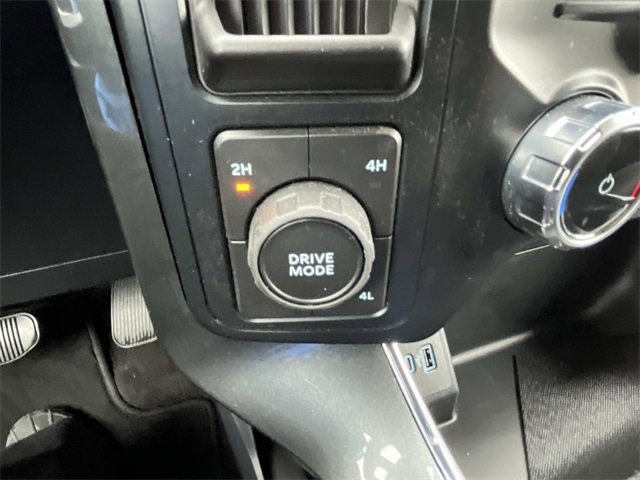 Certified 2022 Ford F150 XLT w/ Equipment Group 302A High image 34