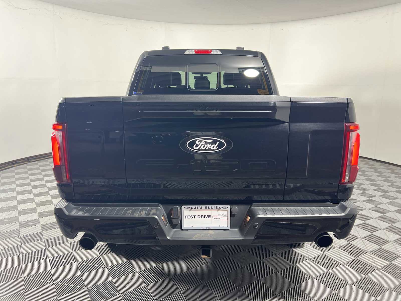 Certified 2024 Ford F150 Lariat w/ Bed Utility Package AWD/4WD image 10