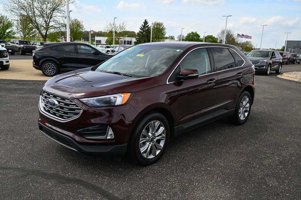 Certified 2024 Ford Edge Titanium w/ Class II Trailer Tow Package AWD/4WD image 9
