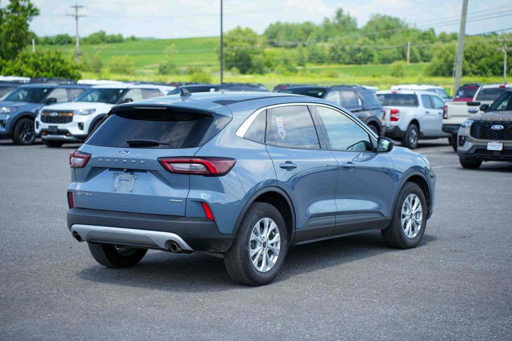 Certified 2023 Ford Escape Active w/ Tech Pack #1 AWD/4WD image 5