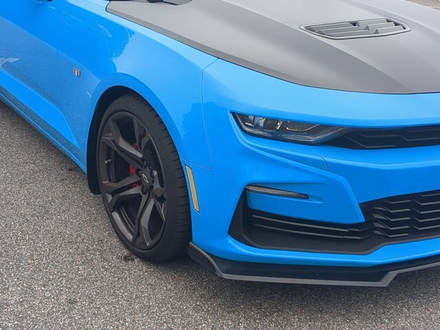 Used 2022 Chevrolet Camaro SS RWD image 10