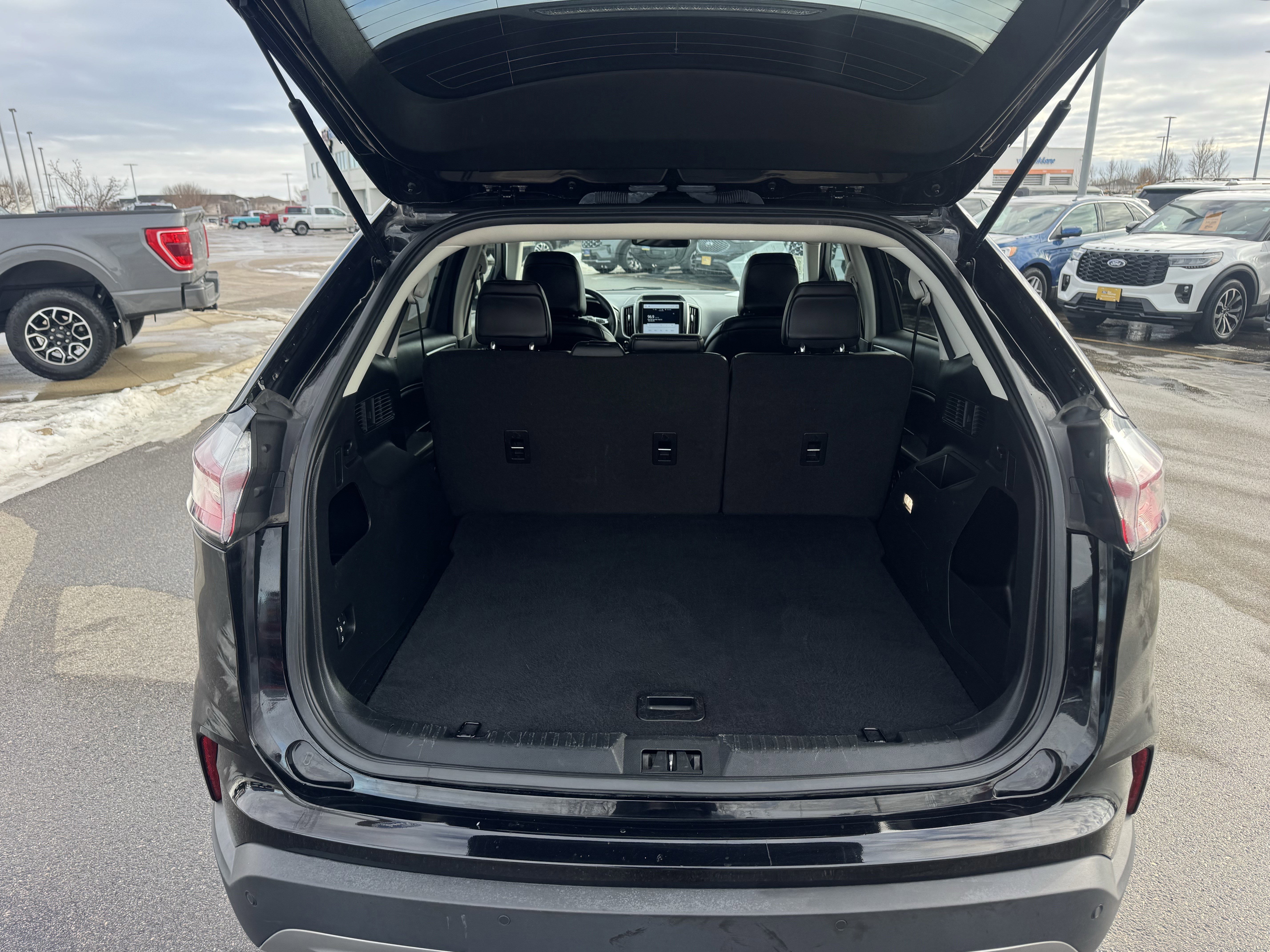 Certified 2024 Ford Edge SEL image 22