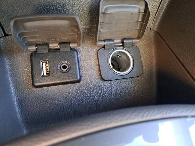 Used 2017 Chevrolet Cruze LT w/ Convenience Package image 32