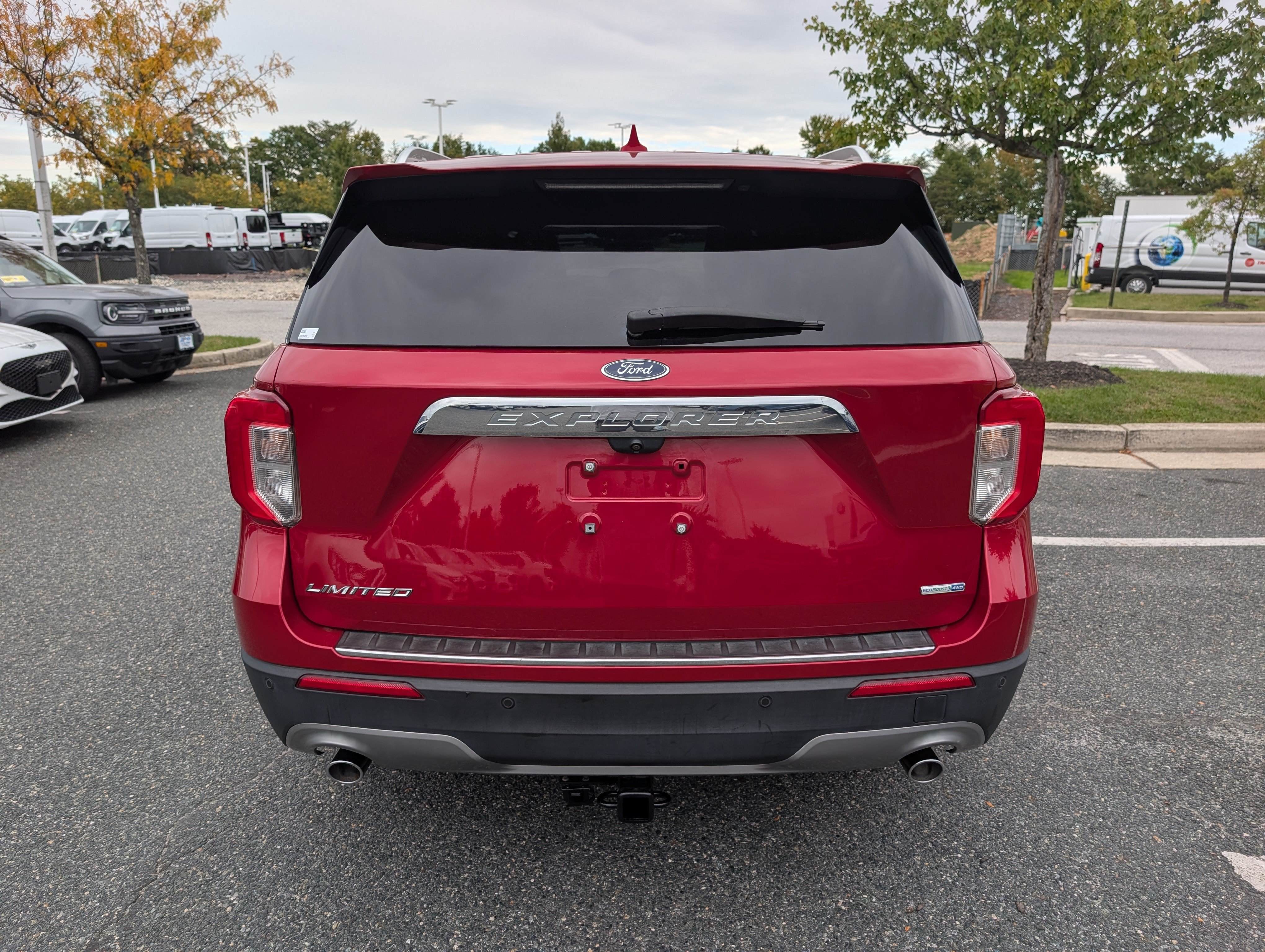 Certified 2020 Ford Explorer Limited AWD/4WD image 5
