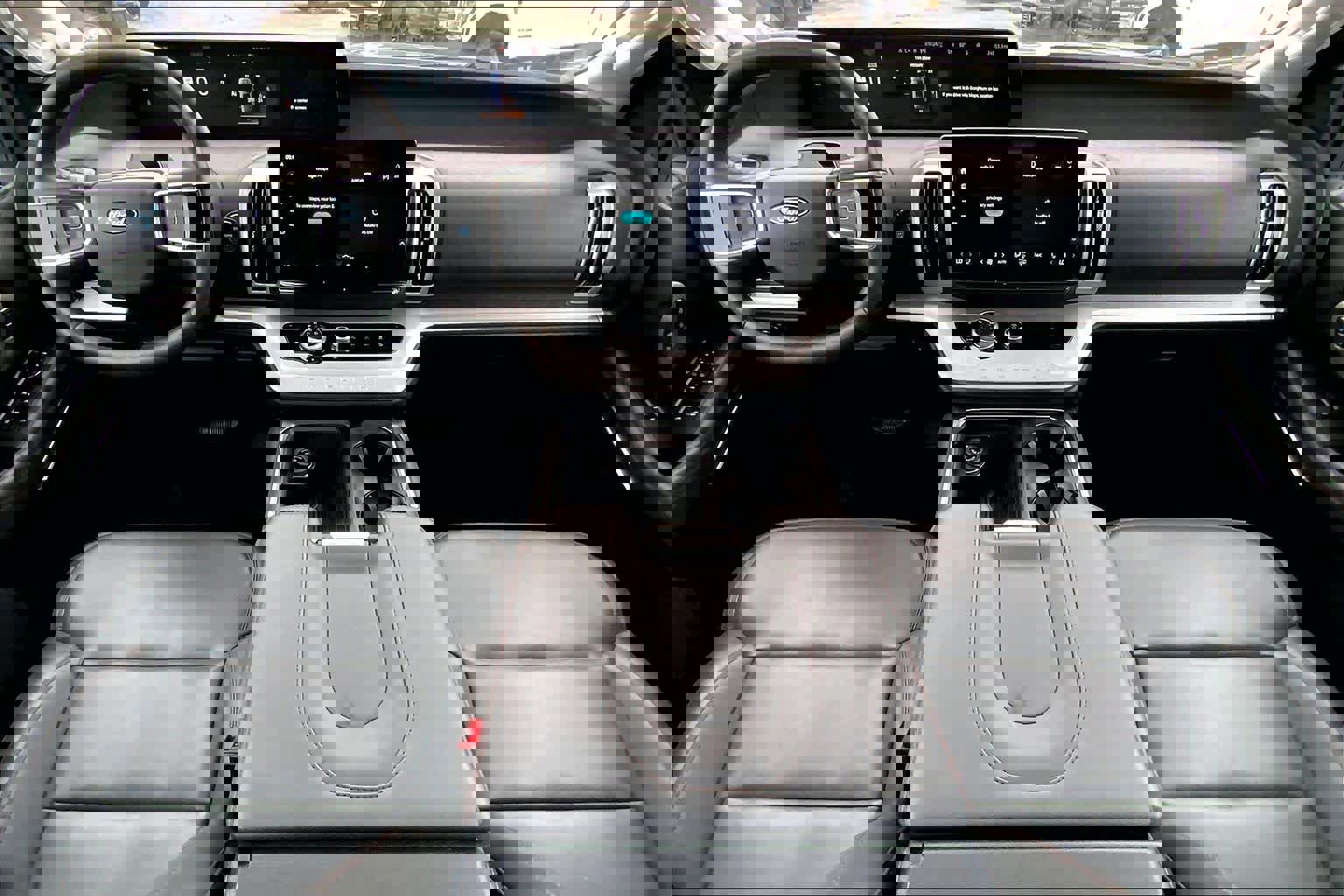 Certified 2025 Ford Expedition Max Active image 13