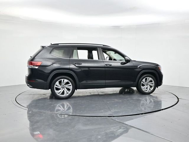 Used 2022 Volkswagen Atlas SE w/ Panoramic Sunroof Package image 2