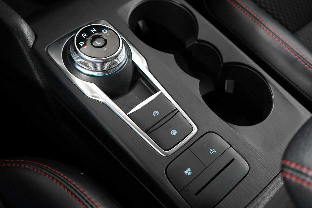 Certified 2025 Ford Escape ST-Line FWD image 18