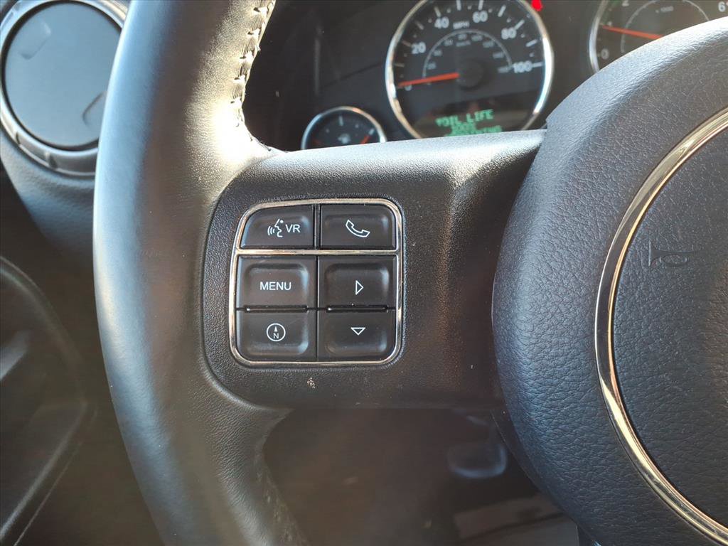 Used 2018 Jeep Wrangler Sport image 15