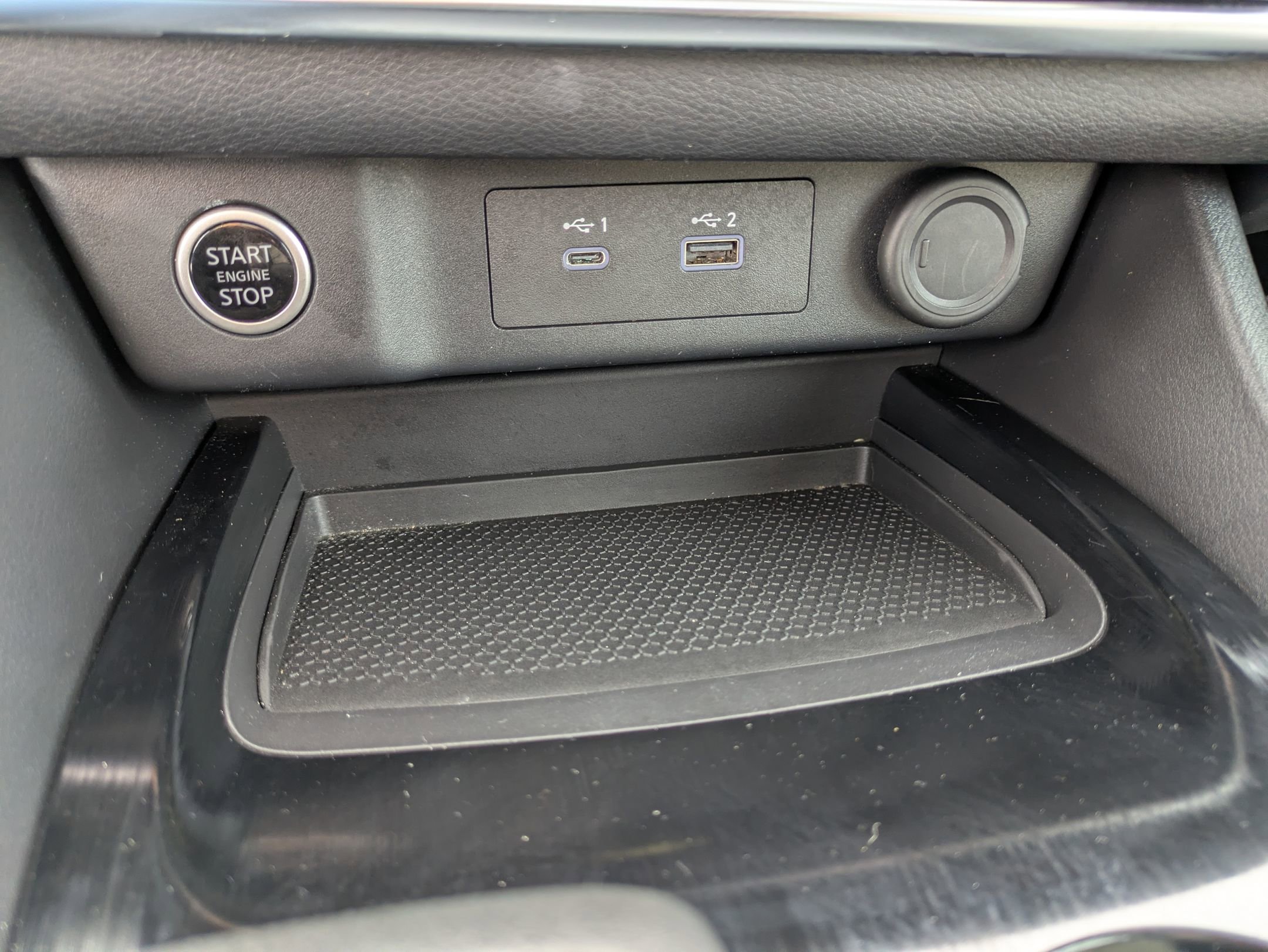 Used 2022 Nissan Rogue SV w/ SV Premium Package image 20