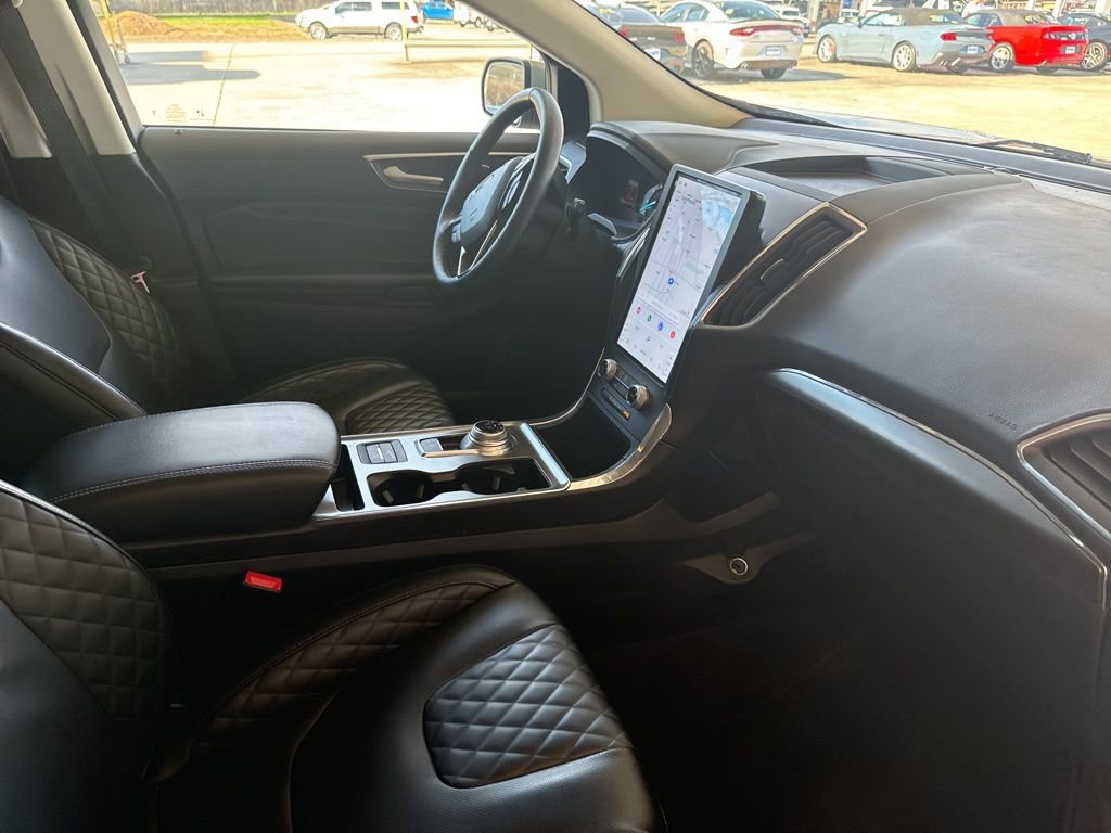 Certified 2024 Ford Edge Titanium w/ Equipment Group 301A image 13