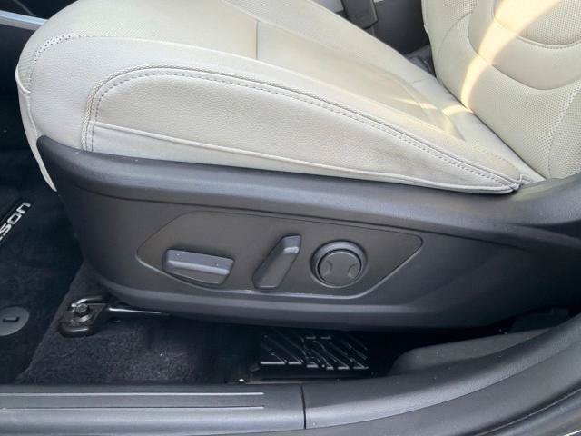 Used 2024 Hyundai Tucson Limited AWD/4WD image 23