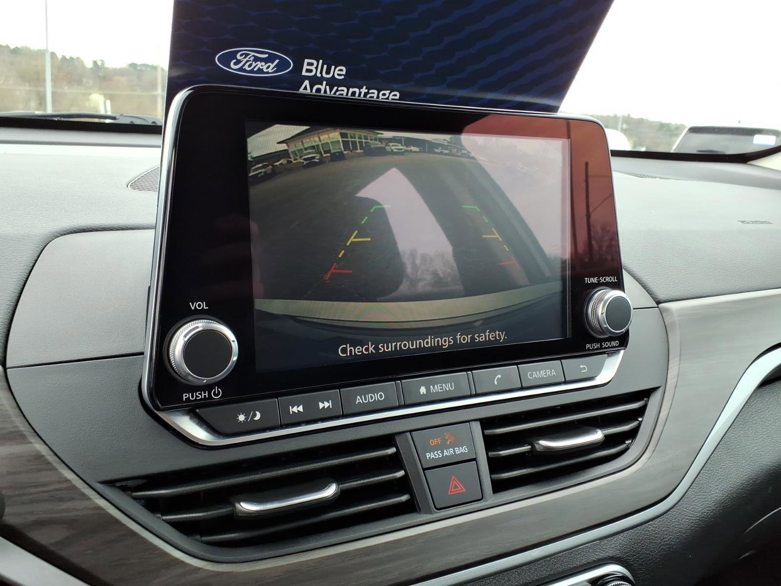 Used 2025 Nissan Altima 2.5 SV image 19