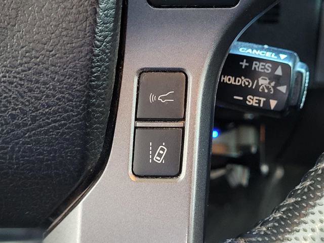 Used 2022 Toyota Tacoma TRD Sport AWD/4WD image 34