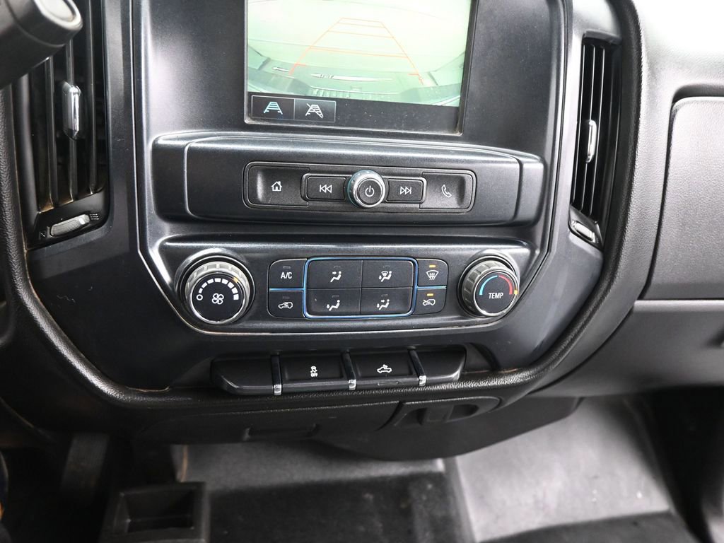 Used 2018 Chevrolet Silverado 2500 W/T image 39