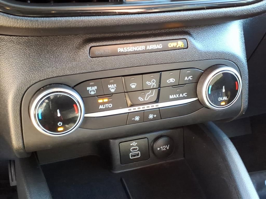 Certified 2025 Ford Escape ST-Line image 15