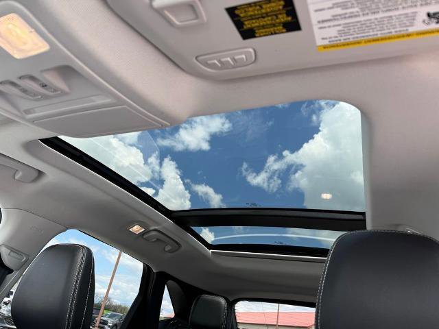 Certified 2022 Ford Escape Titanium w/ Class II Trailer Tow Package image 13