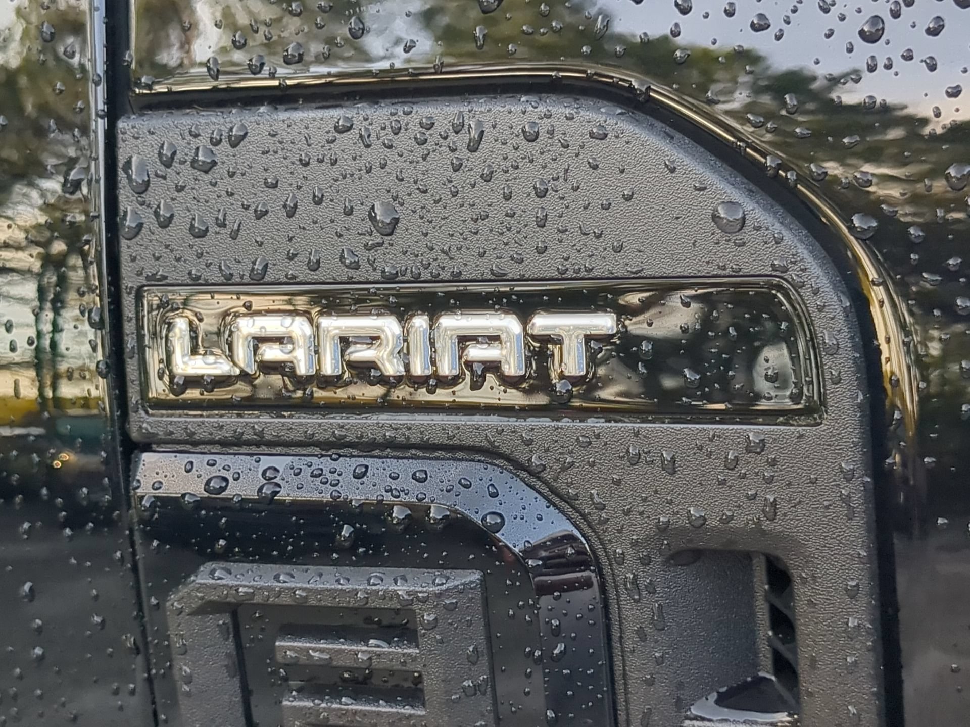 Certified 2025 Ford F250 Lariat w/ Black Appearance Package AWD/4WD image 47